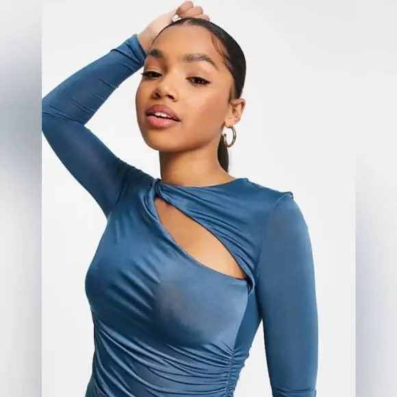 Pull&Bear‎ NWT Ruched Bodycon Cut Out Blue Mini Dress Size S - Picture 4 of 15